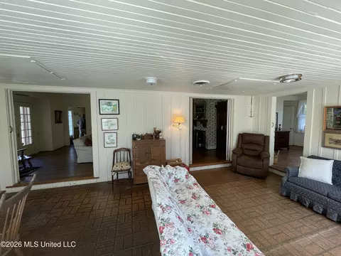Other - 425 Natchez Ave, Brookhaven, MS 39601 photo 3 of 5