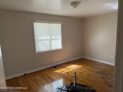 Bedroom - 340 Barnes St, Jackson, MS 39206 photo 1 of 4