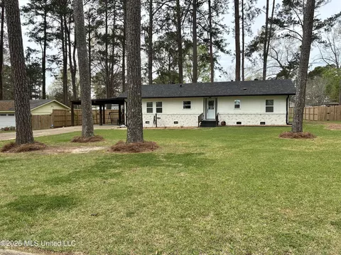 1203 NE Field Lark Ln, Brookhaven, MS 39601
