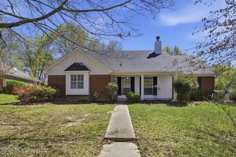 100 Glenwood Dr, Madison, MS 39110
