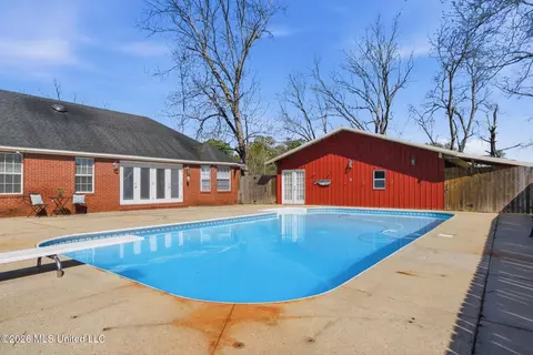 Exterior - 116 Vaughn Dr, Lucedale, MS 39452 photo 8 of 10