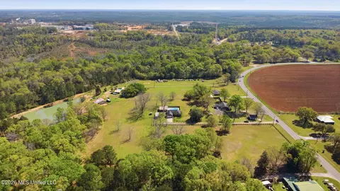 View/Area - 116 Vaughn Dr, Lucedale, MS 39452 photo 6 of 9