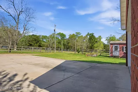 Exterior - 116 Vaughn Dr, Lucedale, MS 39452 photo 9 of 10