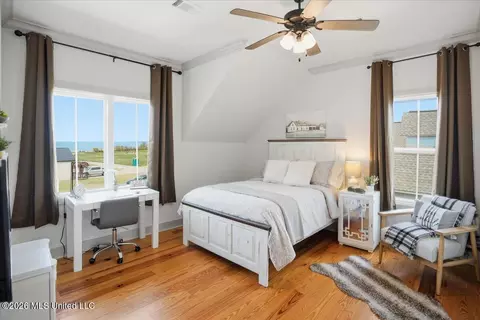 Bedroom - 272 Arbor Trl, Brandon, MS 39047 photo 8 of 13