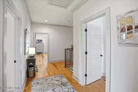 Entry Way - 272 Arbor Trl, Brandon, MS 39047 photo 6 of 6