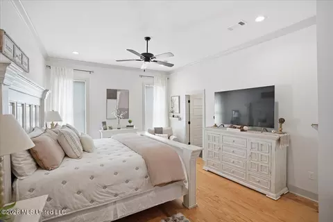 Bedroom - 272 Arbor Trl, Brandon, MS 39047 photo 1 of 13