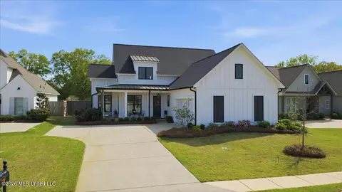272 Arbor Trl, Brandon, MS 39047