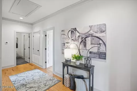 Entry Way - 272 Arbor Trl, Brandon, MS 39047 photo 4 of 6