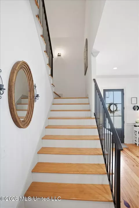 Entry Way - 272 Arbor Trl, Brandon, MS 39047 photo 3 of 6