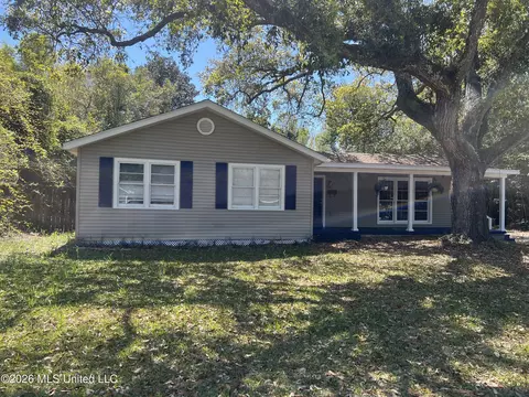 1231 22nd St, Gulfport, MS 39507