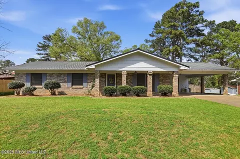 517 Cindy Ln, Pearl, MS 39208