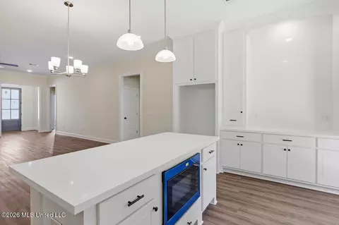 Kitchen - 139 Bronson Bnd, Flowood, MS 39232 photo 3 of 4