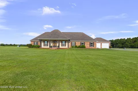 712 Leesburg Rd, Pelahatchie, MS 39145