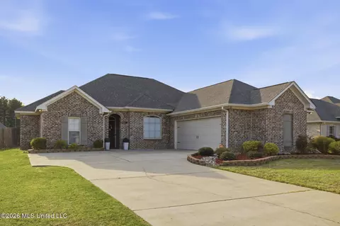 125 Western Ridge Cir, Canton, MS 39046
