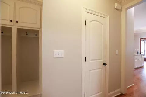 Entry Way - 157 Westerly Pl, Madison, MS 39110 photo 2 of 2