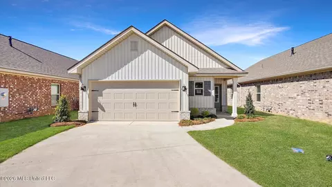 511 Vista Pointe Dr, Pearl, MS 39208
