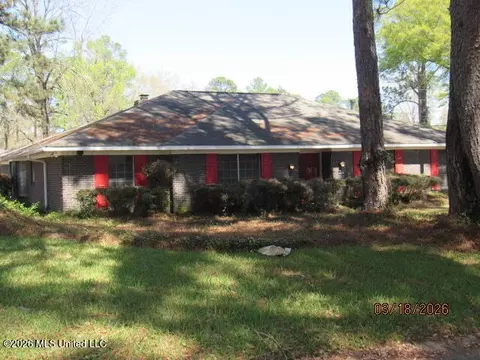 718 Woodhill Rd, Jackson, MS 39206