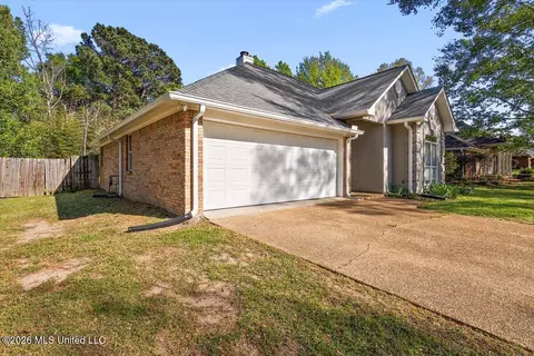 Other - 559 Spring Hill Dr, Madison, MS 39110 photo 1 of 9