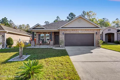 14096 Anandale Cir, Gulfport, MS 39503