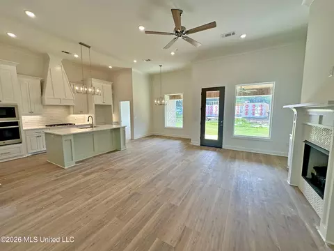 Living - 302 Tremont Dr, Florence, MS 39073 photo 1 of 2