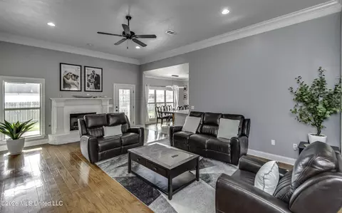 Other - 329 Towne St, Brandon, MS 39042 photo 3 of 19