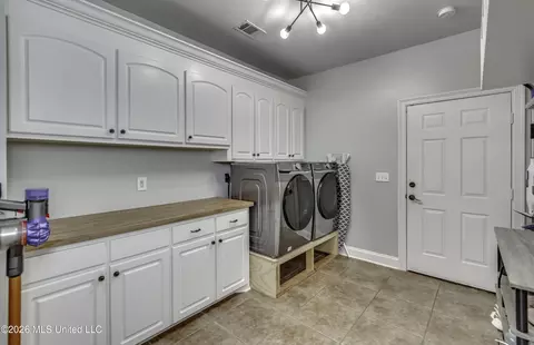 Other - 329 Towne St, Brandon, MS 39042 photo 8 of 19