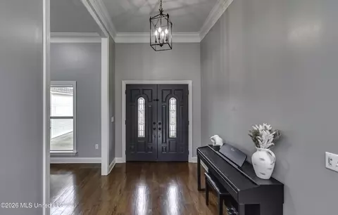 Entry Way - 329 Towne St, Brandon, MS 39042 photo 1 of 3