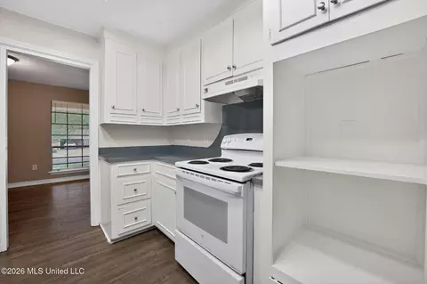 Kitchen - 1062 Autumn St, Jackson, MS 39212 photo 1 of 1