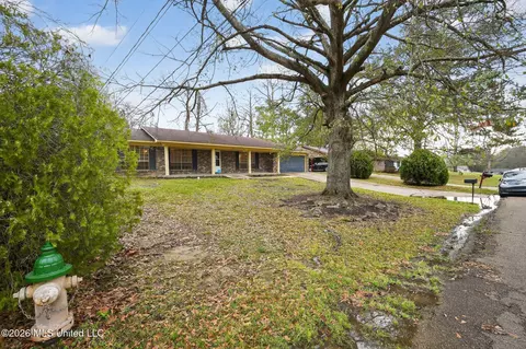 Exterior - 1062 Autumn St, Jackson, MS 39212 photo 6 of 6