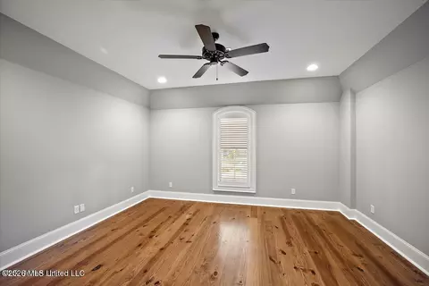 Bedroom - 404 Edgewood Ln, Madison, MS 39110 photo 2 of 3