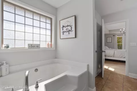 Entry Way - 6 E Deerwood Dr, Perkinston, MS 39573 photo 6 of 6