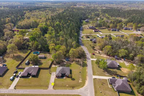 View/Area - 6 E Deerwood Dr, Perkinston, MS 39573 photo 2 of 3