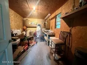 Entry Way - 308 Walnut, Benoit, MS 38725 photo 2 of 2