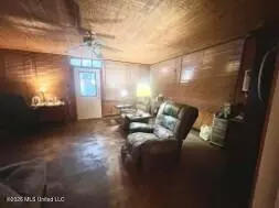 Entry Way - 308 Walnut, Benoit, MS 38725 photo 1 of 2