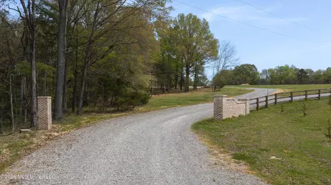 00 Cripple Creek Rd, Canton, MS 39046