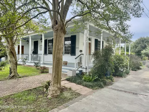 Other - 606 State St, Natchez, MS 39120 photo 1 of 6
