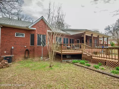 Exterior - 313 N Main St, Sardis, MS 38666 photo 14 of 23