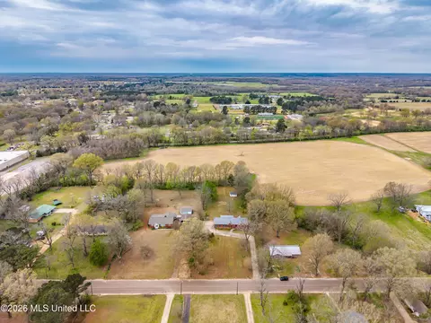 View/Area - 313 N Main St, Sardis, MS 38666 photo 7 of 13