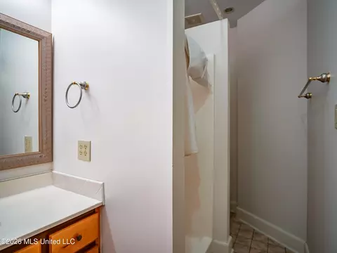 Bath - 313 N Main St, Sardis, MS 38666 photo 8 of 8
