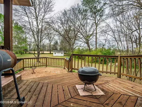 Exterior - 313 N Main St, Sardis, MS 38666 photo 10 of 23