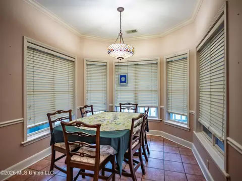 Dining - 313 N Main St, Sardis, MS 38666 photo 1 of 4