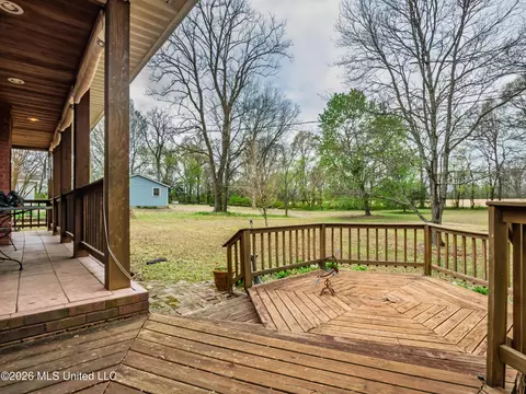 Exterior - 313 N Main St, Sardis, MS 38666 photo 11 of 23