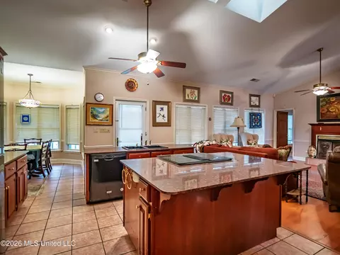 Kitchen - 313 N Main St, Sardis, MS 38666 photo 3 of 5