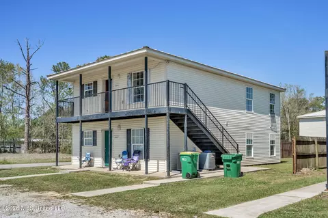 14920 Stacey St, Vancleave, MS 39565