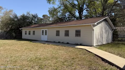 Exterior - 816 Marion Blvd, Forest, MS 39074 photo 3 of 6