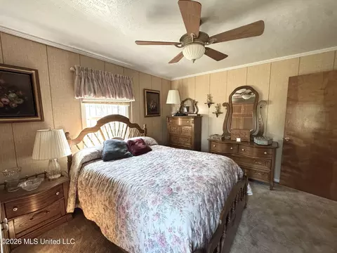 Bedroom - 3656 Mississippi 16, Canton, MS 39046 photo 5 of 5