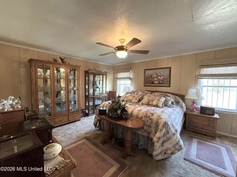 Bedroom - 3656 Mississippi 16, Canton, MS 39046 photo 2 of 5