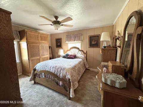 Bedroom - 3656 Mississippi 16, Canton, MS 39046 photo 4 of 5