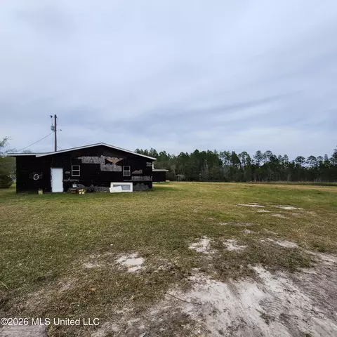 Exterior - 19211 Eldridge Dr, Saucier, MS 39574 photo 7 of 8