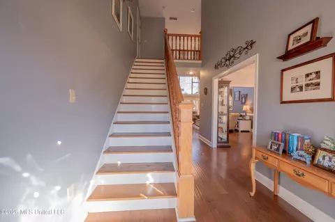 Entry Way - 1290 S Robertson Rd, Hernando, MS 38632 photo 3 of 6